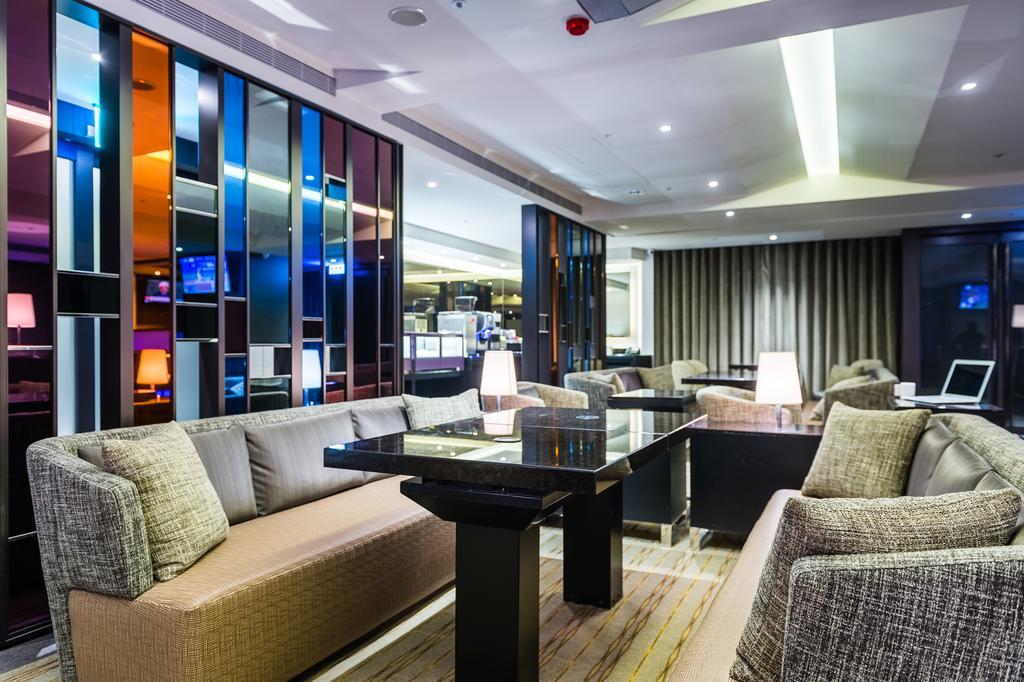 The Tango Taichung Hotel Exterior photo