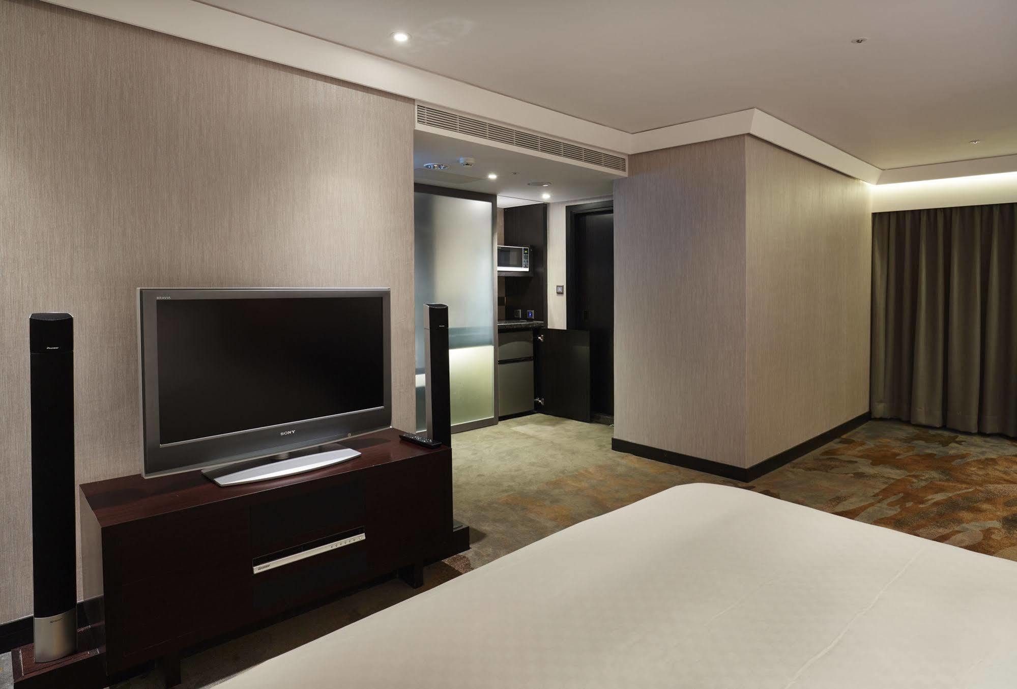 The Tango Taichung Hotel Exterior photo